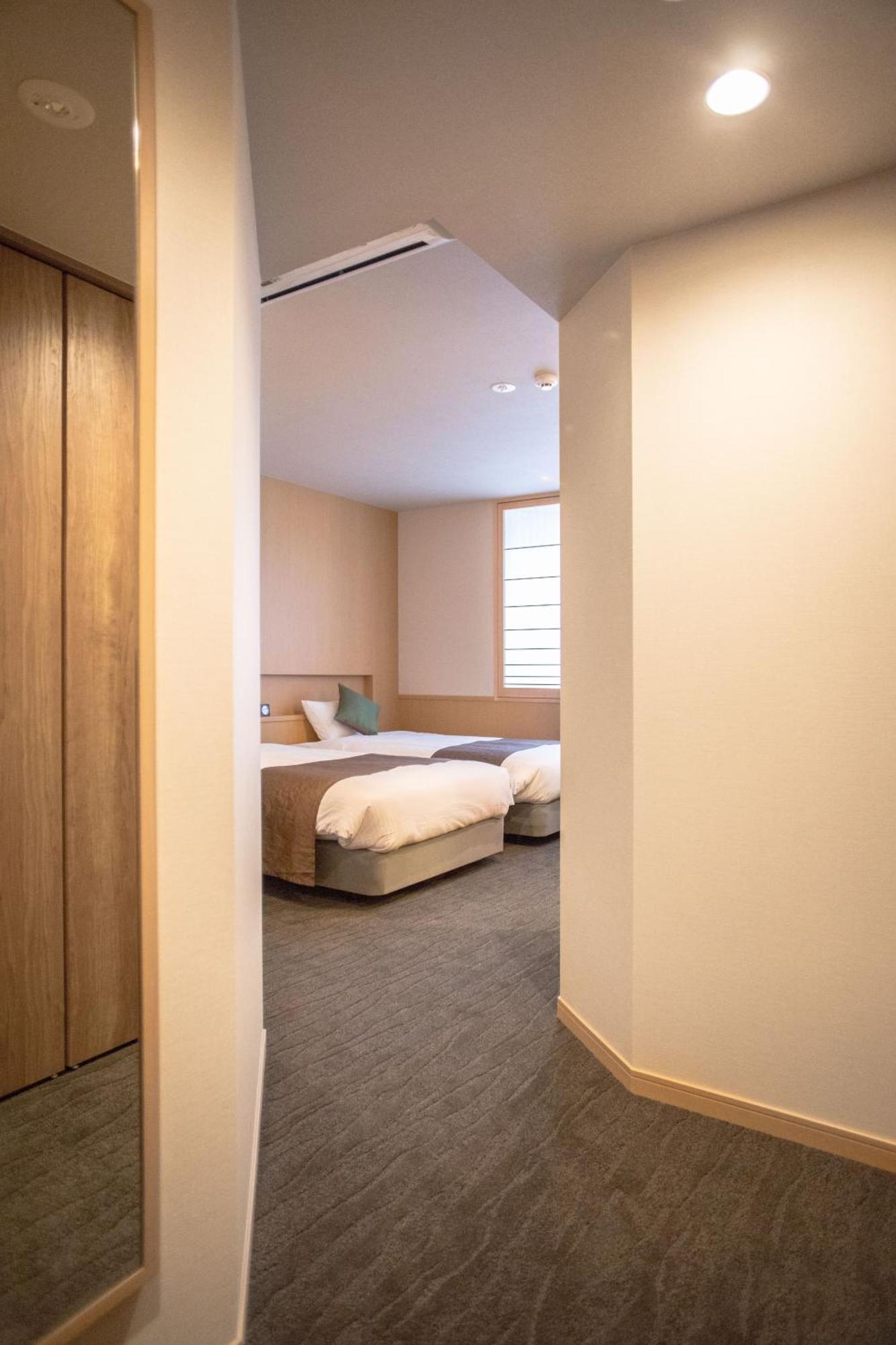 Number 6 Nijo Apartment Kyoto Bagian luar foto